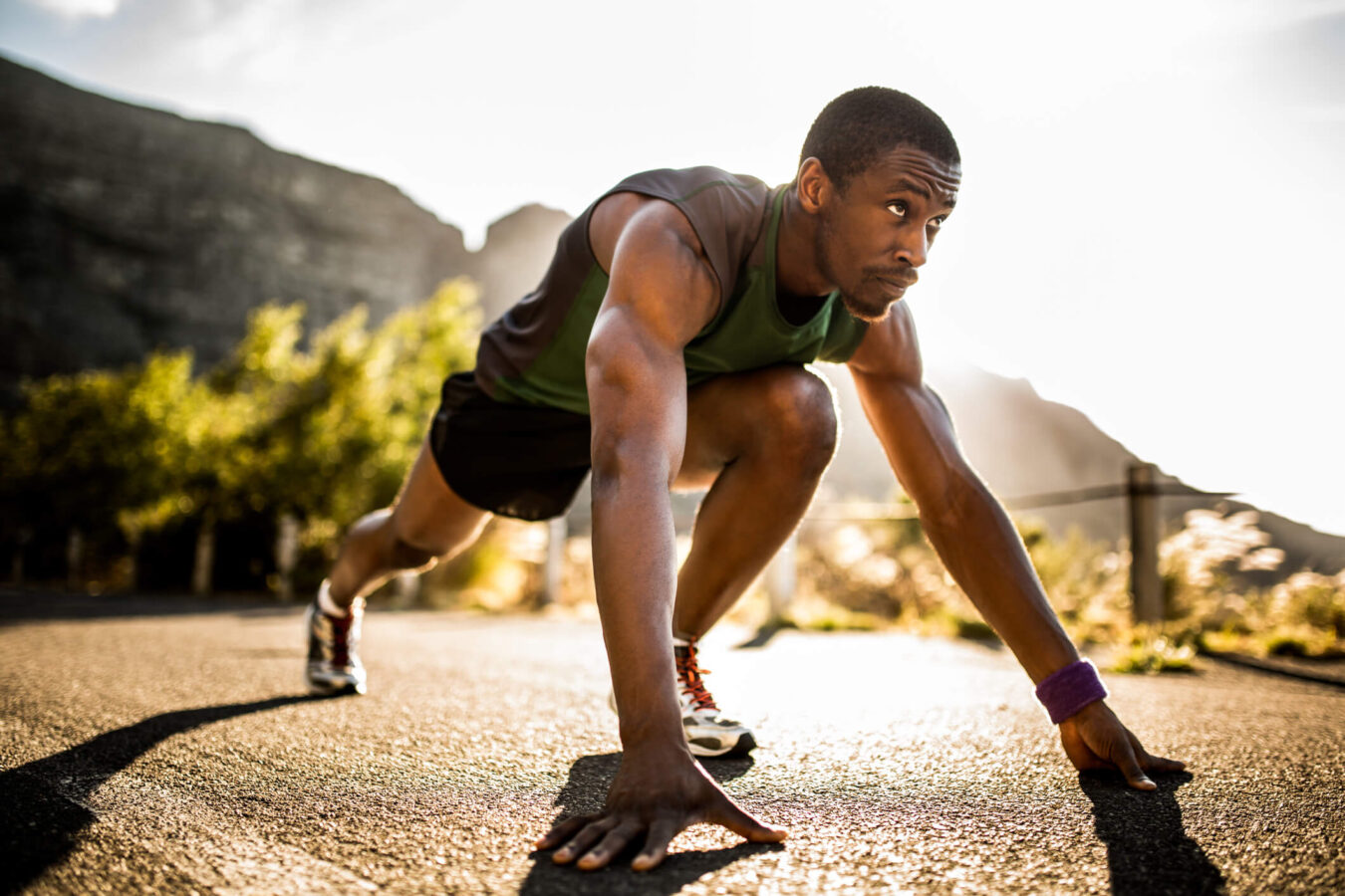 runner stretching to prevent injury