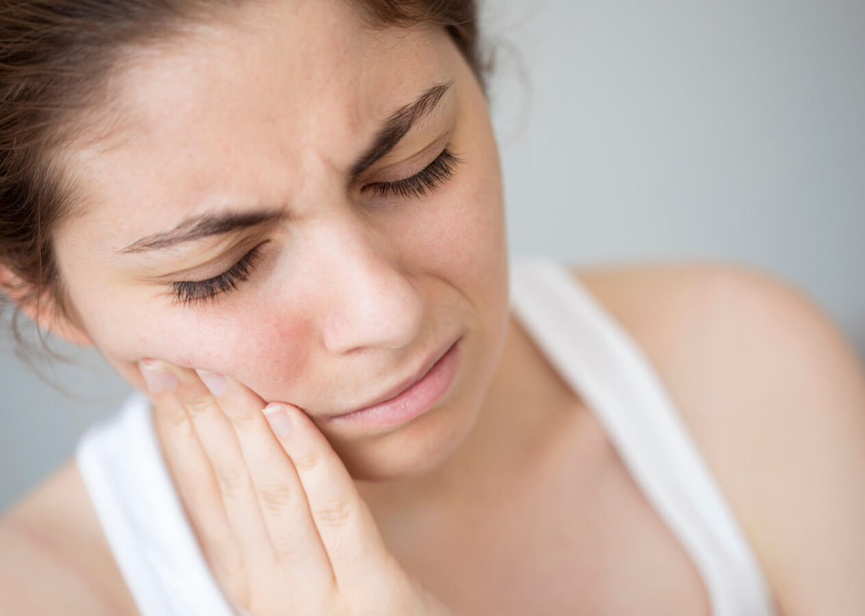 posture and jaw pain