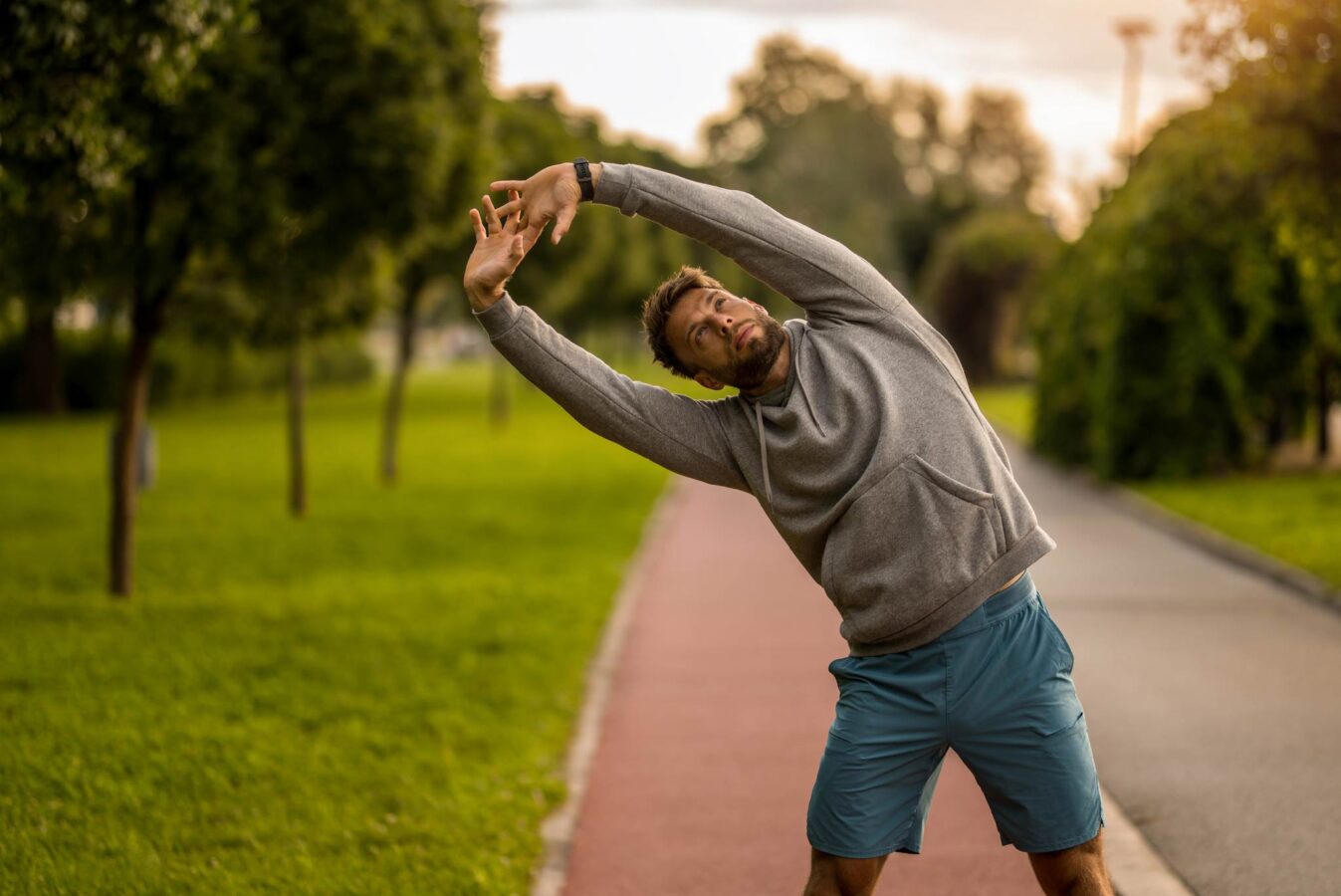 benefits-of-stretching-benchmarkpt-newsletter-image-2048×1368-01